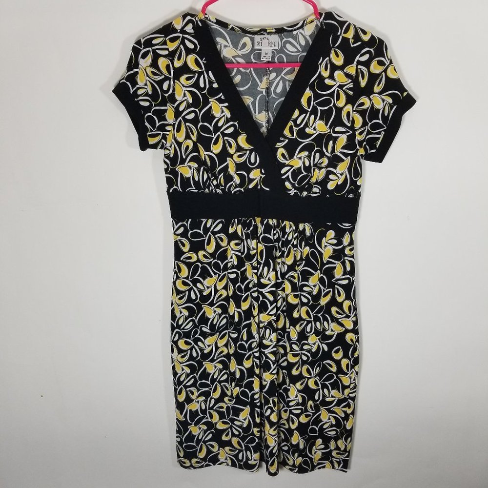 Women's Floral Black and Yellow Tunic Dress